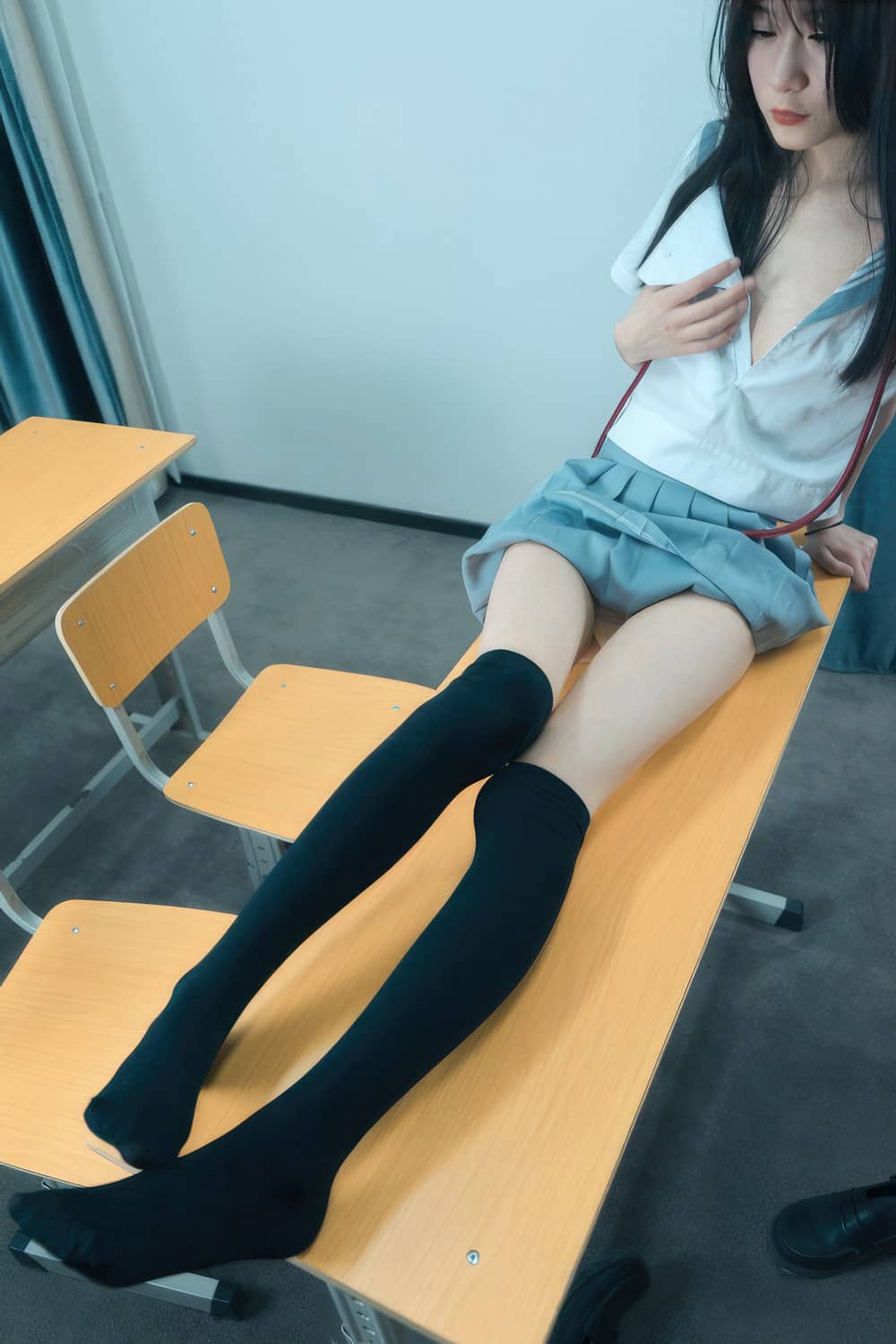 乐摄图发条少女 - 尾随颜控少女 [121P255M]预览图