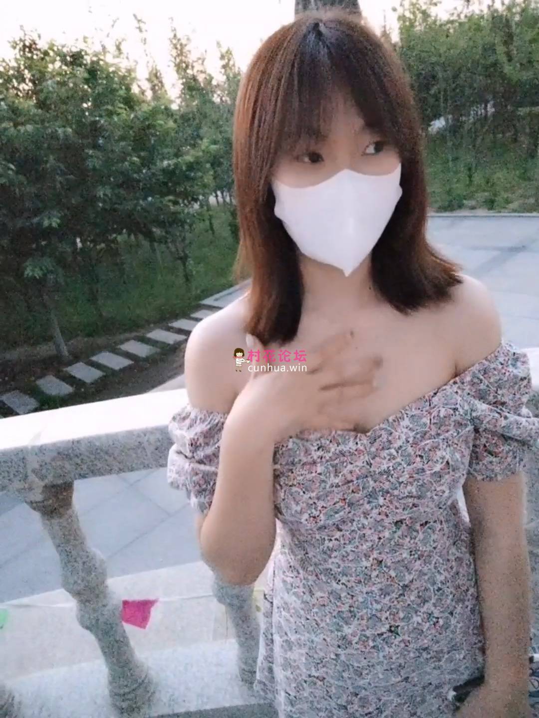 小姨子不穿内衣胸罩出门，被路人袭胸[1V 213M 百度盘]-福利岛