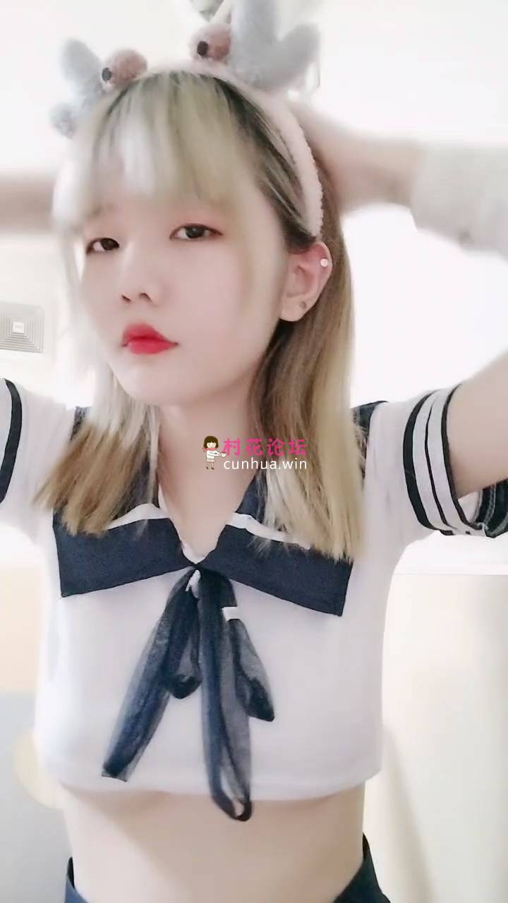 新人下海金发美少女！情趣学生制服短裙[1V 1.49G 百度盘]-福利岛