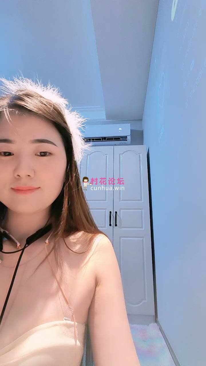 文静气质美女！带上狐狸面具大秀！[1V 706M 百度盘]-福利岛