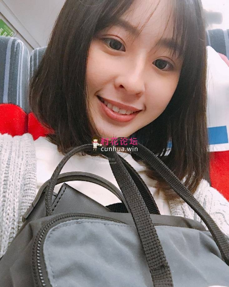 超清纯的大眼学生妹被男友爆出大尺度照片【739P/1V/1.45G/百度盘】永久链接 失效补档-福利岛