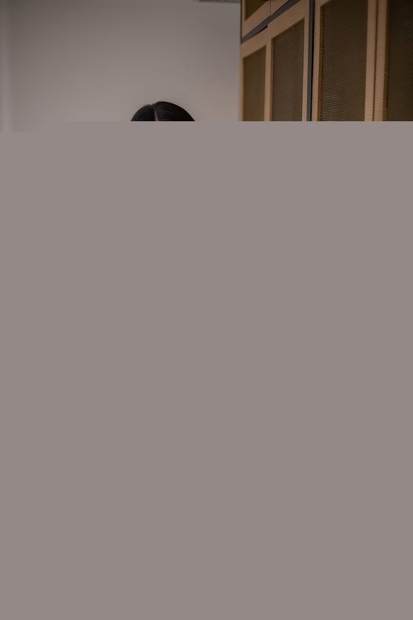 [XIUREN秀人网]
[XIUREN秀人网] [XIUREN秀人网]2021.11.15 VOL.4215 戴渃欣[46+1P／395MB]-福利吧