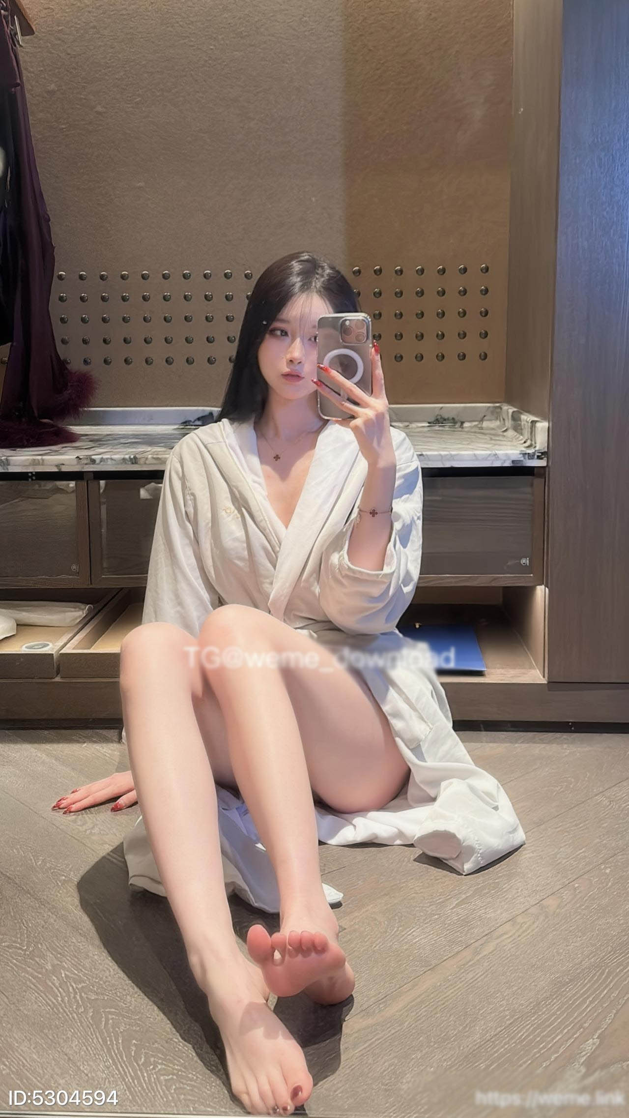 瑞儿fox-微密圈写真合集 5套【195P+1V】【44MB百度云】