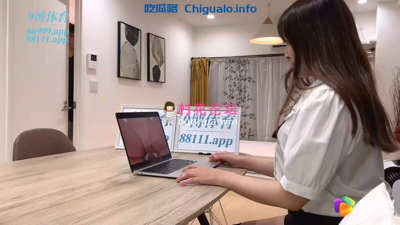 果冻传媒 YCM020 合租室友在我胯下呻吟-晴香 [1V/815MB/百度云]-福利岛