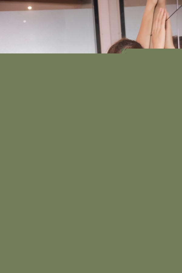 [XIUREN秀人网]
[XIUREN秀人网] [XIUREN秀人网]2021.11.10 VOL.4196 奈沐子[42+1P／398MB]-福利吧