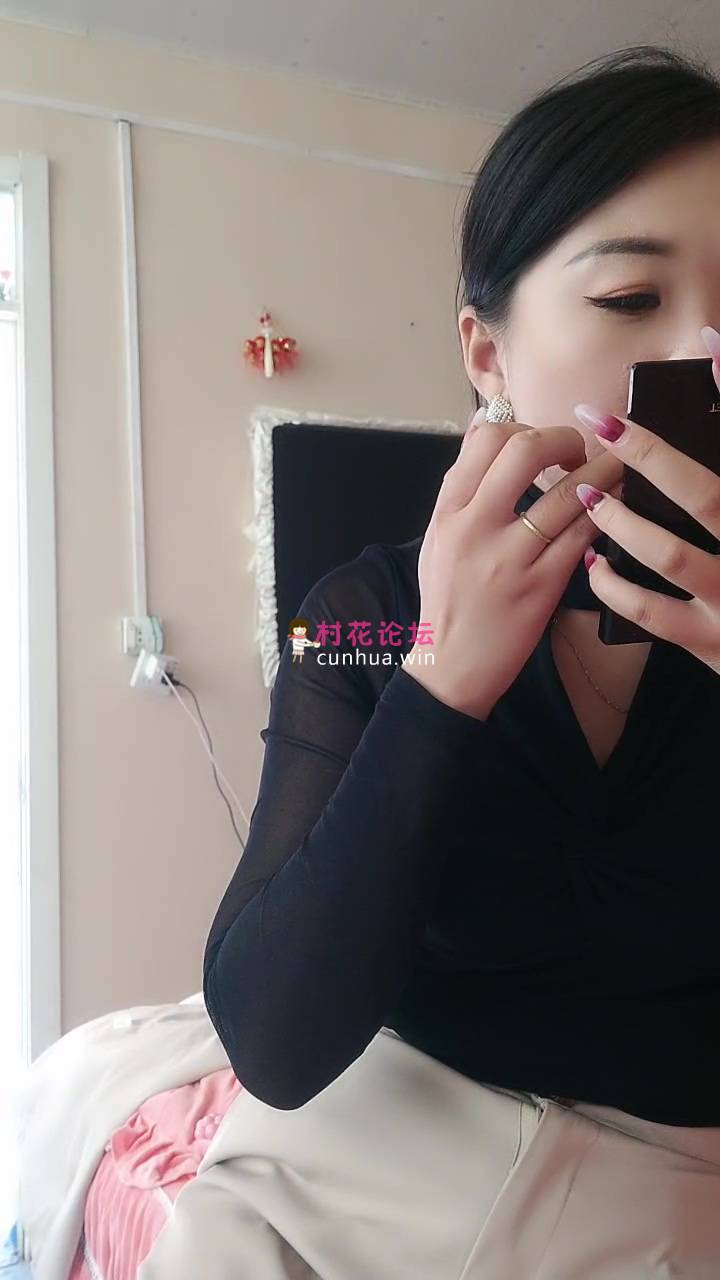 高冷美少妇露脸早上起来就开始发骚[1V 1.09G 百度盘]-福利岛