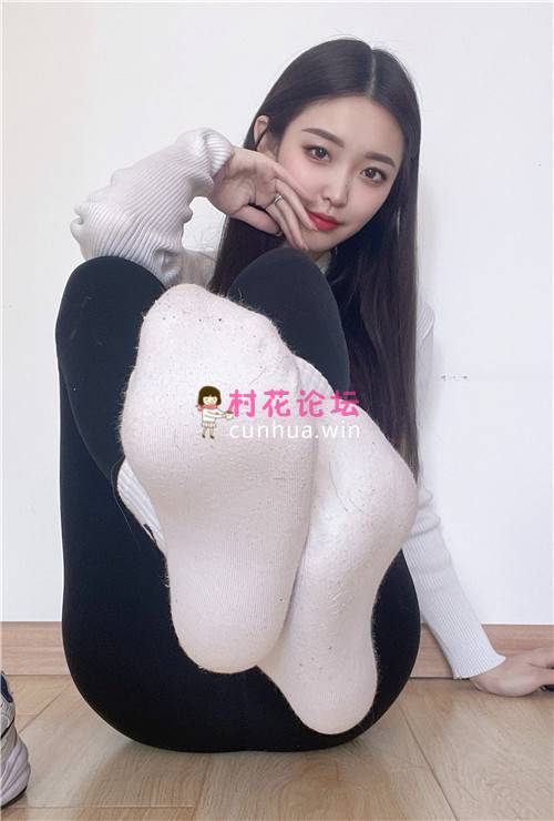 [织梦映像]-超级美女白棉袜裸足[77P+1V 2.1G 百度网盘]-福利岛