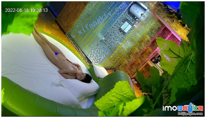 [360]
[资源详情]
✅乐橙精品✅学院系黑丝美女和年轻女被中年男操哭✅【3.8G】-福利吧