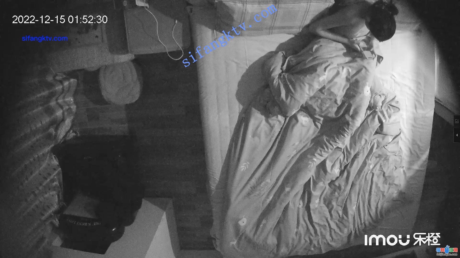 [360]
[资源详情]
乐橙12-15【酒店偷拍】两女的磨豆腐，宝贝我冷【1.4G】-福利吧