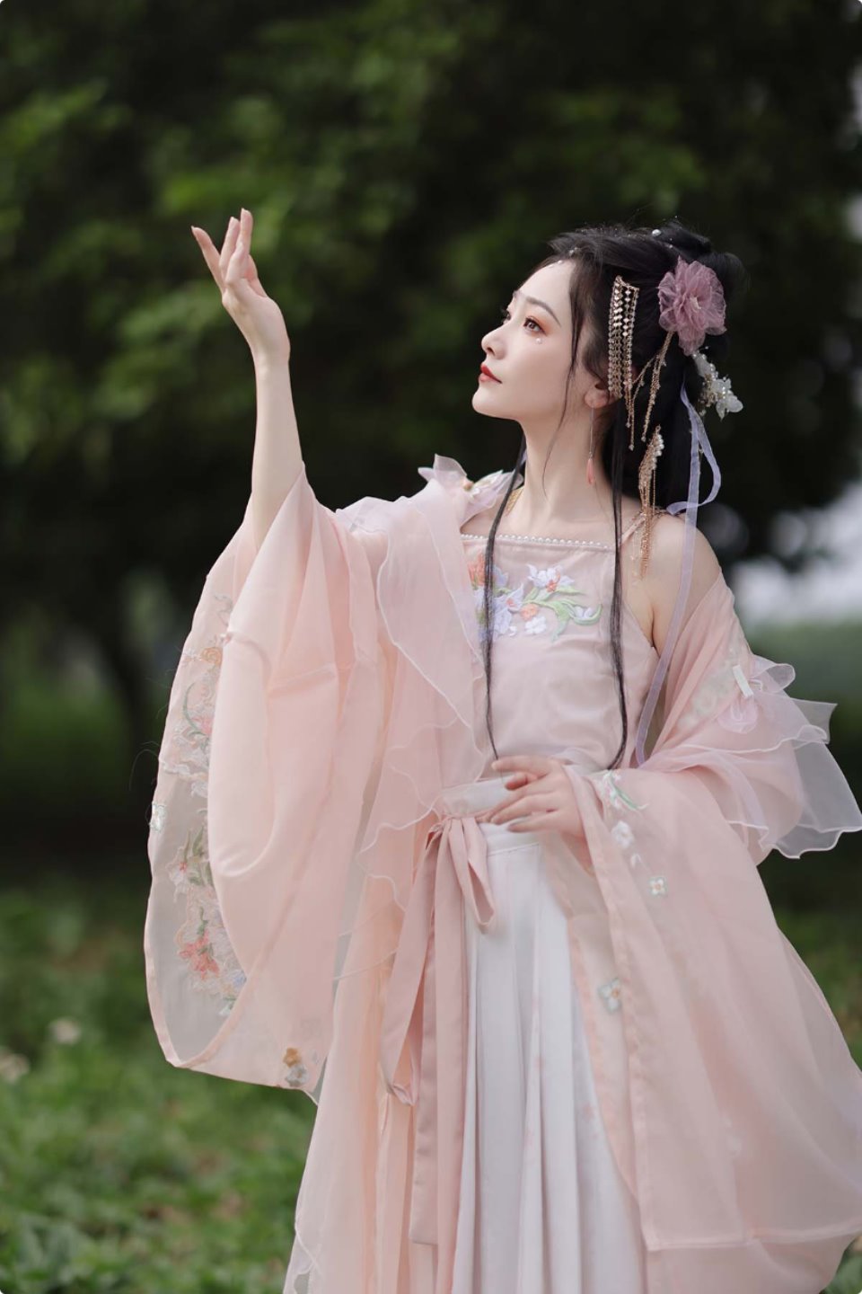 [YITUYU艺图语]2023.06.23 春日宴 小轩在不在-福利岛