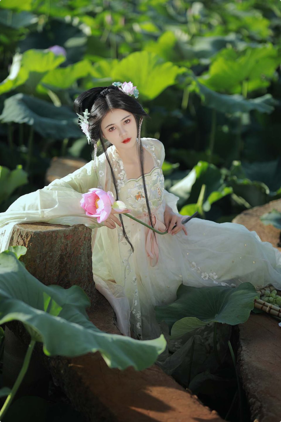 [YITUYU艺图语]2023.06.27 误入藕花深处 吾岁-福利岛