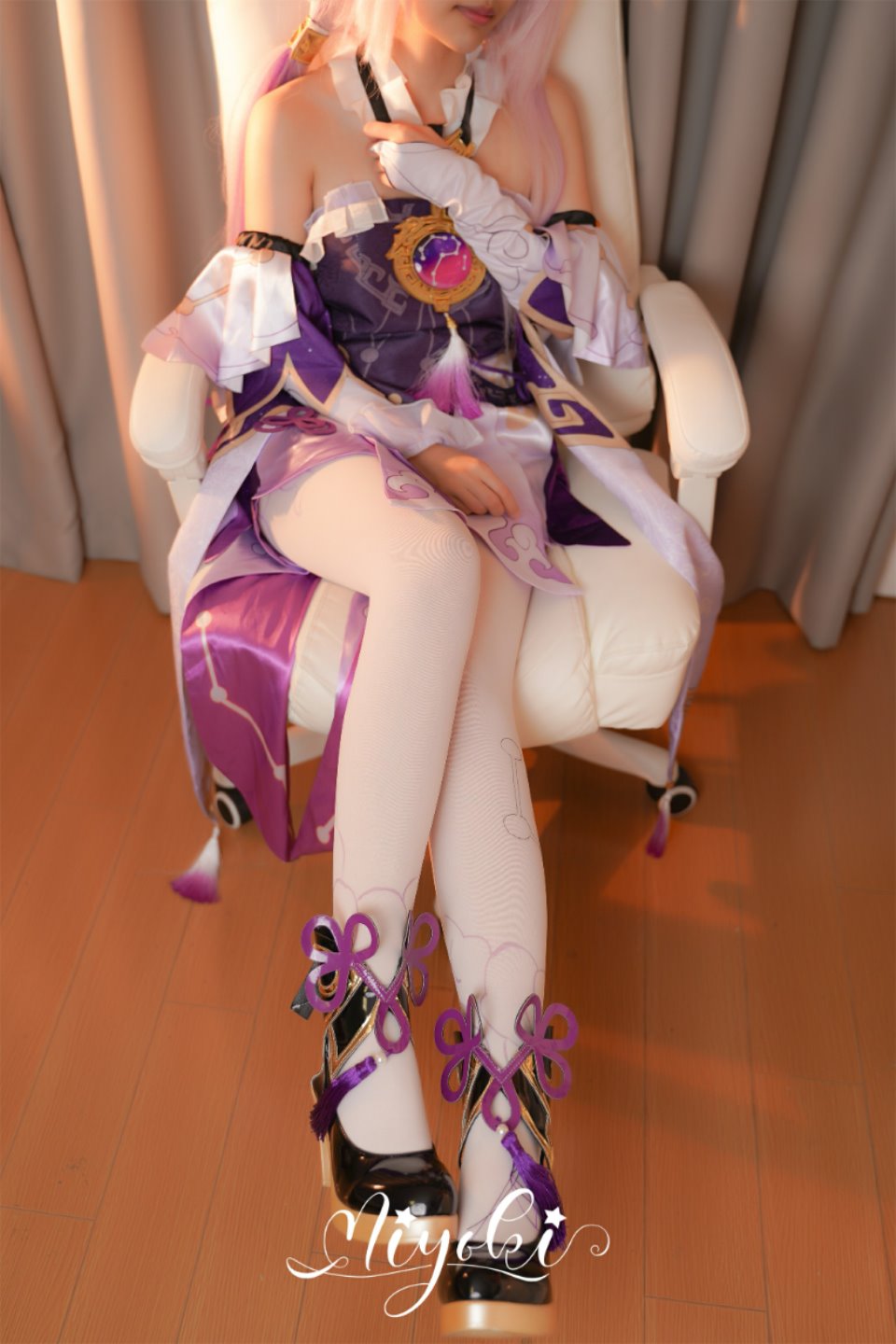 铃木美咲(Misaki Suzuki) 美脚の祝福(符玄編) 20P1V 358M-福利岛