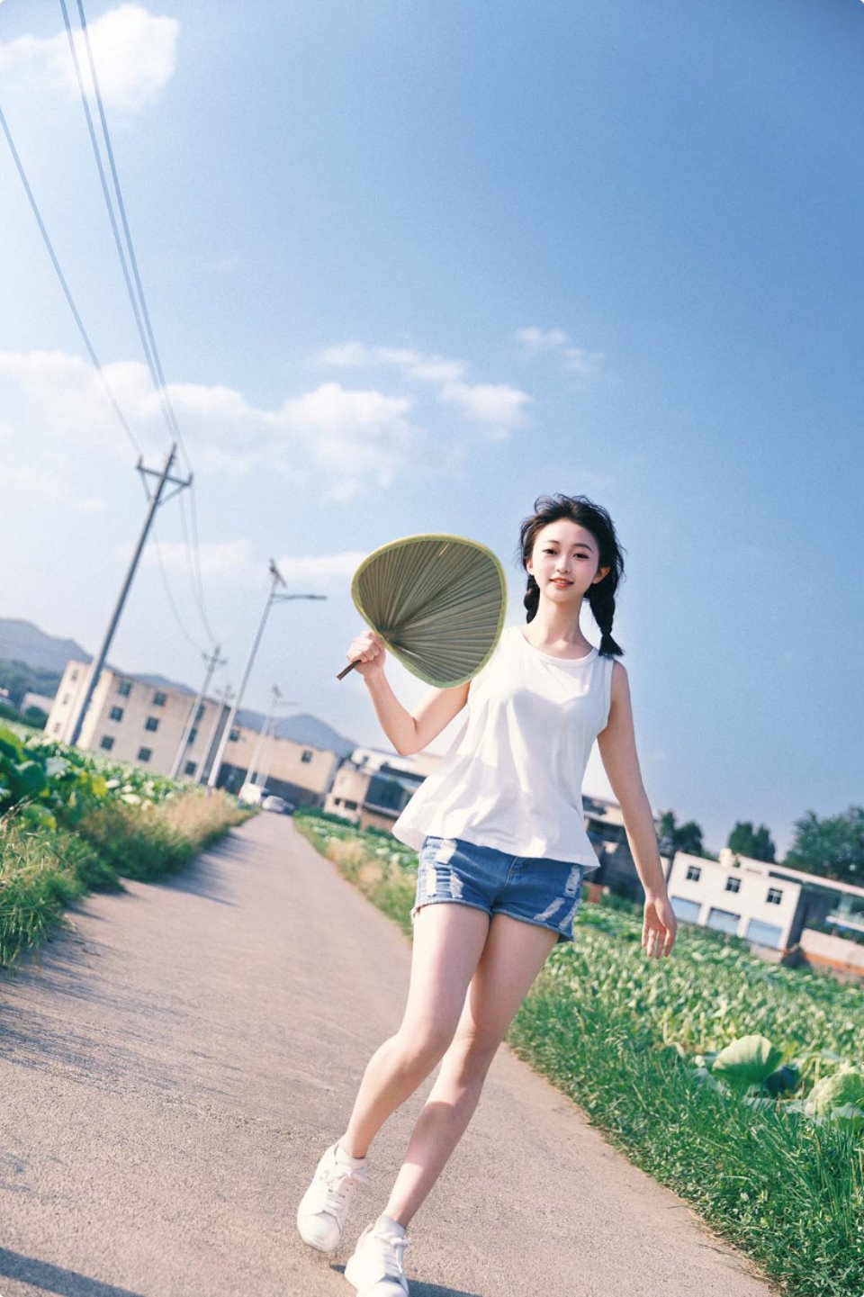 [YITUYU艺图语]2023.07.16 荷叶田田 悲伤小河马-福利岛