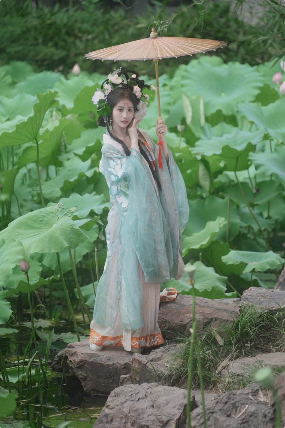 [YITUYU艺图语]2023.08.04 十二花神之荷花花神 绵绵-福利岛
