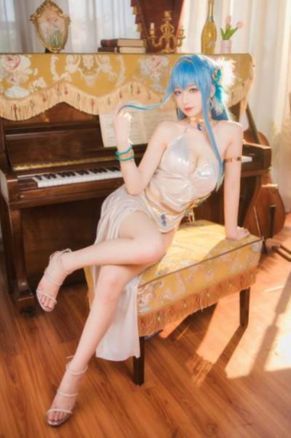 [女大学生] [全部套图] 封疆疆v – NIKKE 胜利女神 海伦娜 34P-530M 【百度云】-福利岛