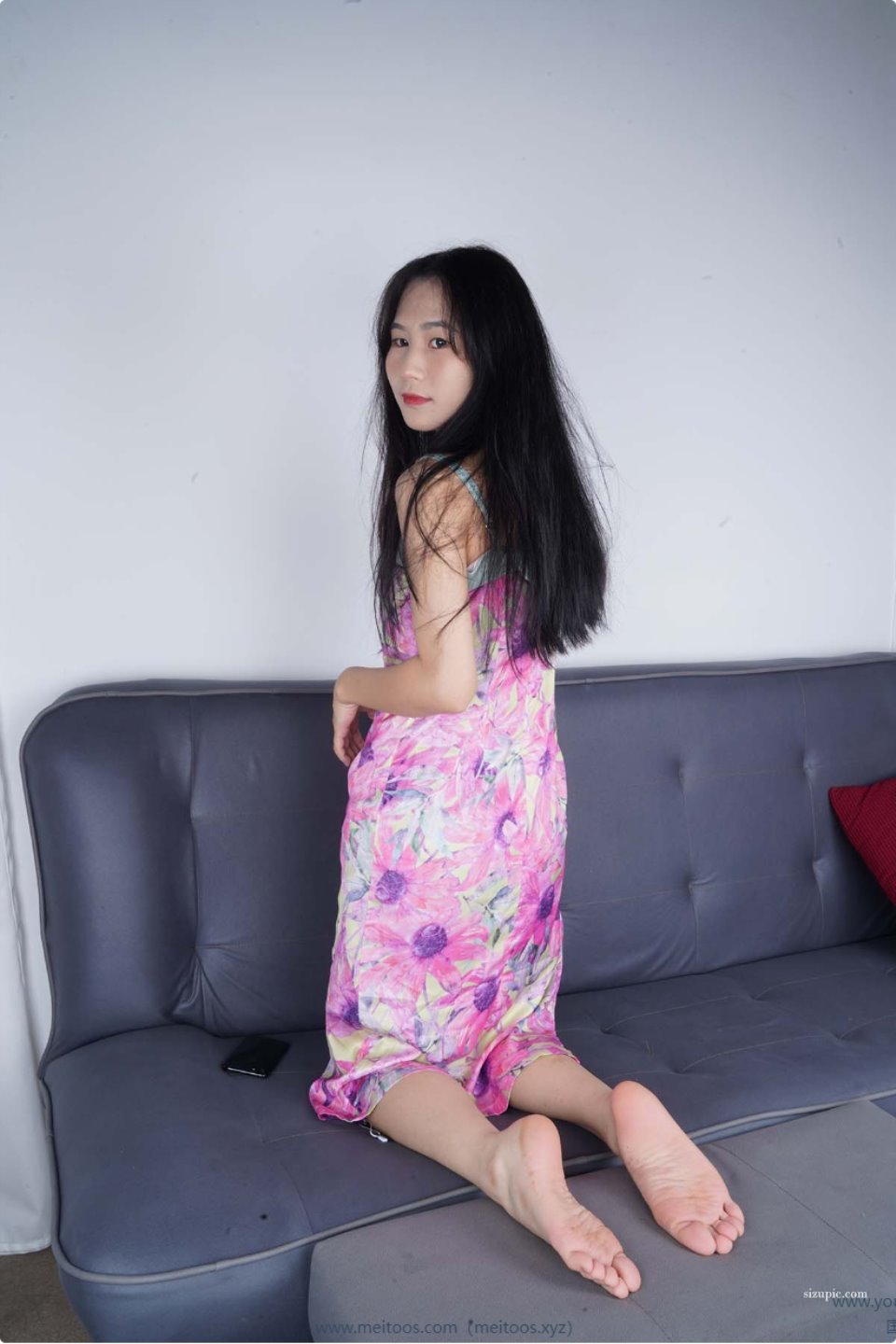 Pary摄影 NO.125 乐瑶回归展示37码美脚-福利岛