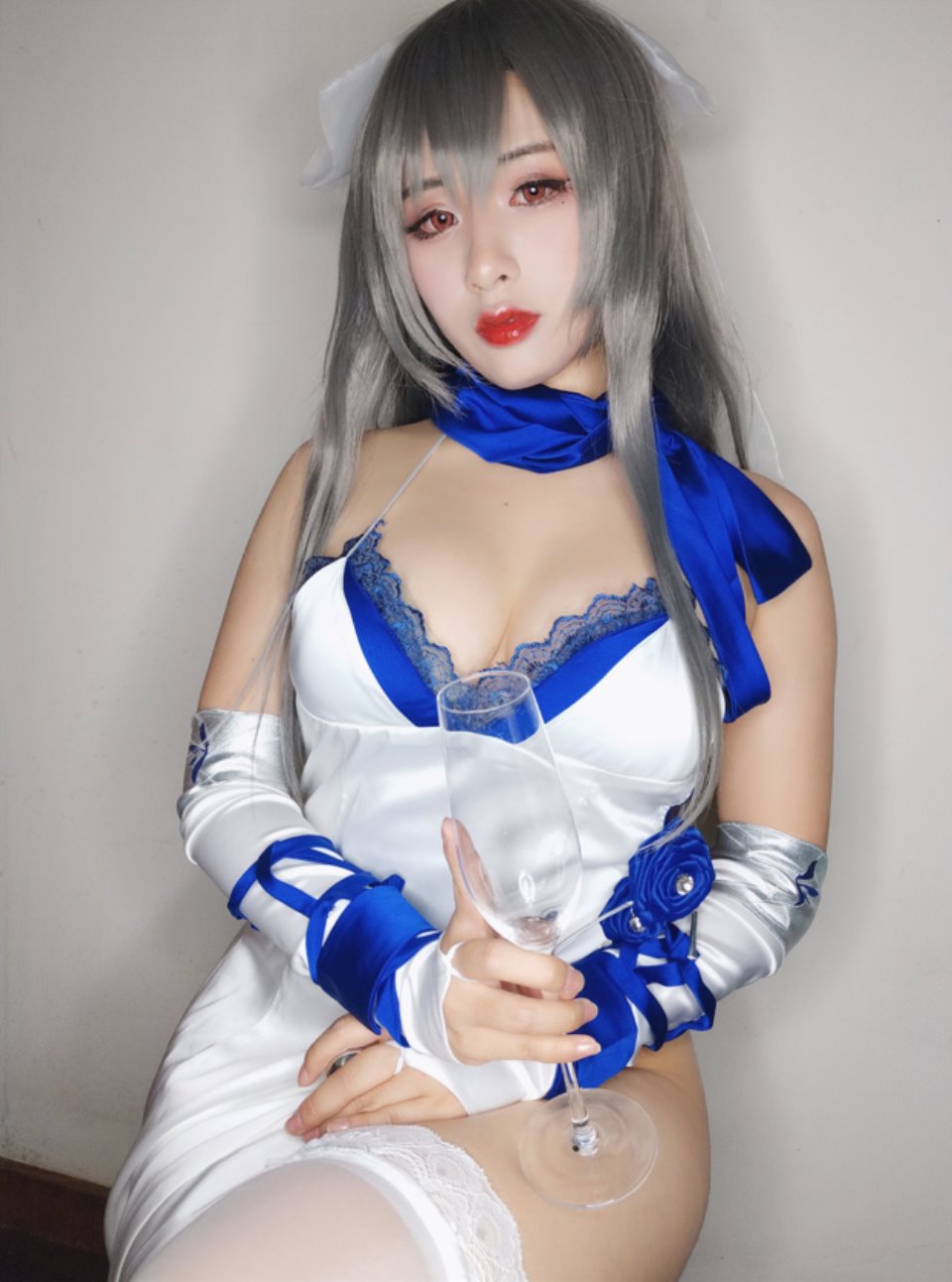 柘烟_Zuken – NO.009 路易九世礼服自拍 【39P44M】-福利岛