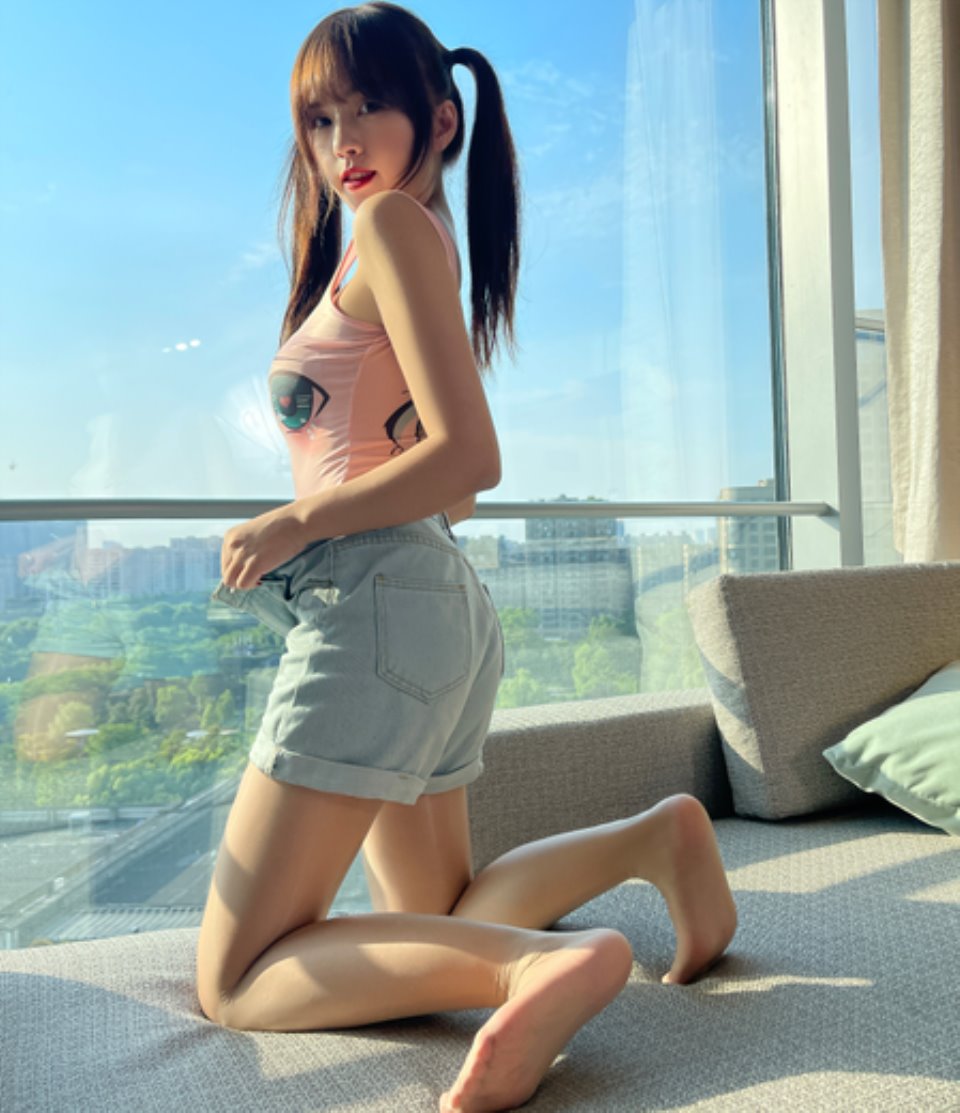 张思允 6套合集下载-[179P-7V-456.69MB]-福利岛
