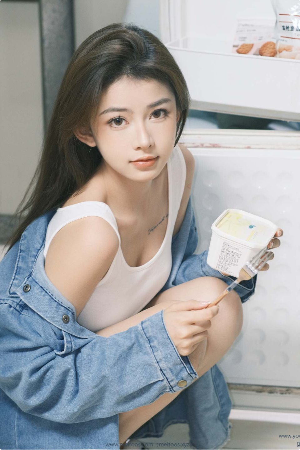 [YITUYU艺图语]2023.08.19 再吃一小口 又又-福利岛