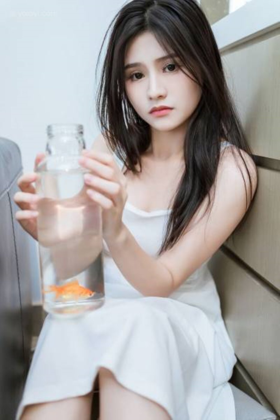 [全部套图] [YALAYI雅拉伊]2023.10.18 NO.1075 小金鱼 若婷[45+1P／244MB][和彩云 百度云]-福利岛