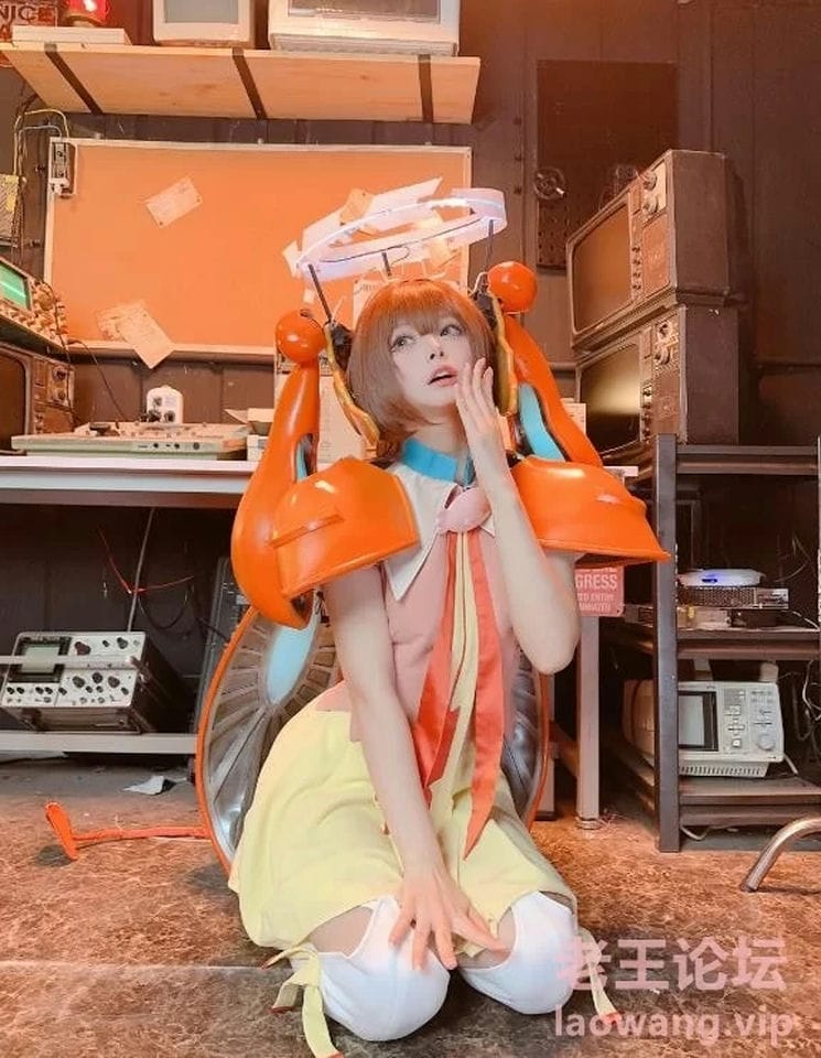 [国产coser] [转载搬运] w百合欧皇子w – 无暗英雄 小呆 20P-128M 【百度云】 [20P+128M][百度盘]-福利岛