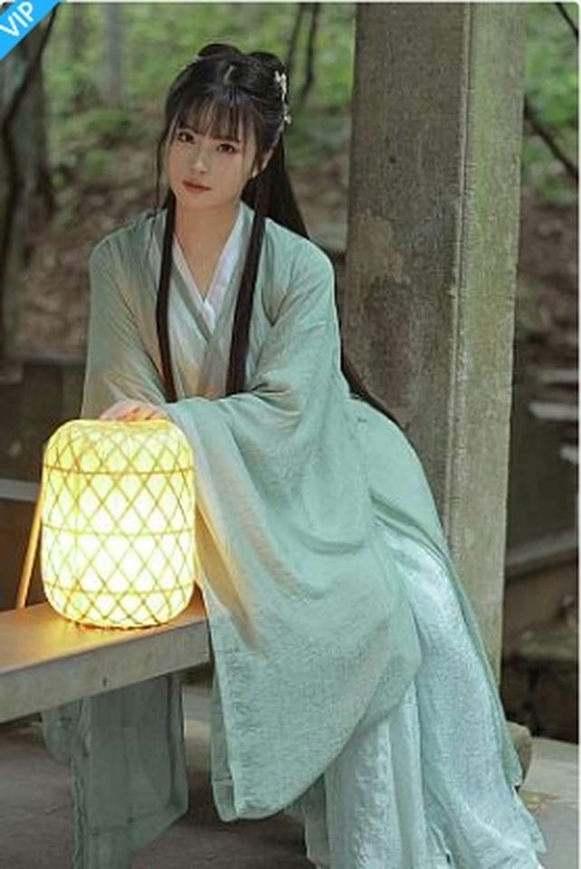 白莉爱吃巧克力 – 古风汉服-福利岛