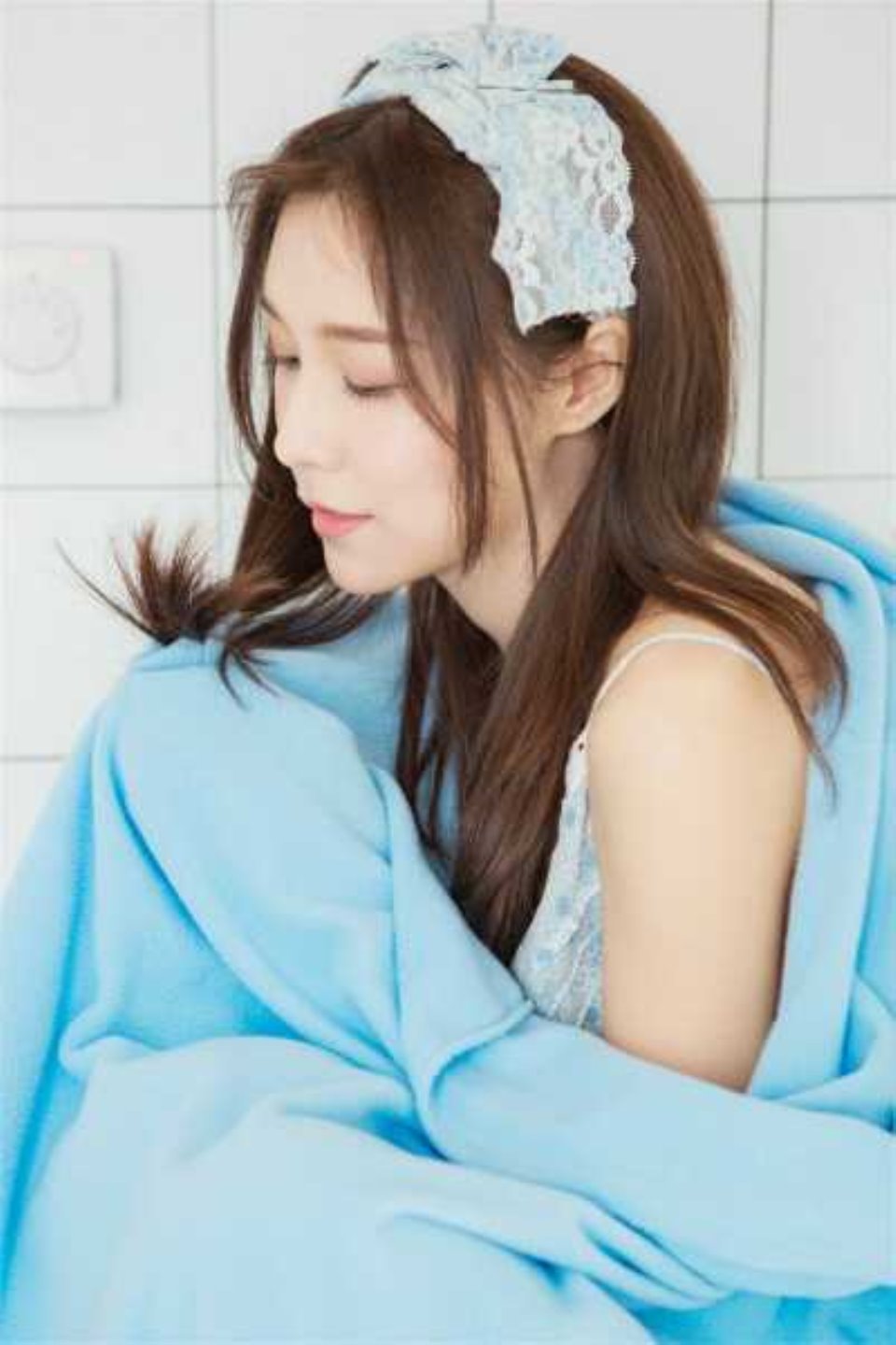 [全部套图] [YALAYI雅拉伊]2023.10.05 NO.1080 淡淡芳香[39+1P／205MB][和彩云 百度云]-福利岛