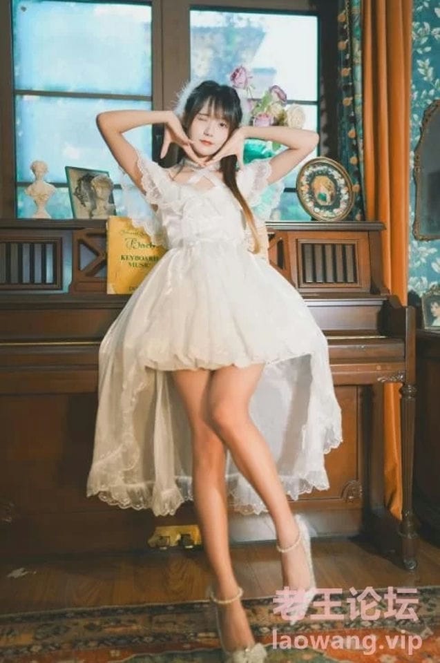 [国产coser] [转载搬运] 兔子Zzz不吃胡萝卜 47套合集 1389P-10.94G 【百度云】 [1389P+10.94G][百度盘]-福利岛