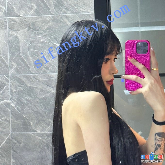 [网红/福利姬[推特/快手/微博]]
[资源详情]
【重磅核弹】BJ大佬同款大神 净士 与多位极品TS性爱福利 【2.7G】-福利吧