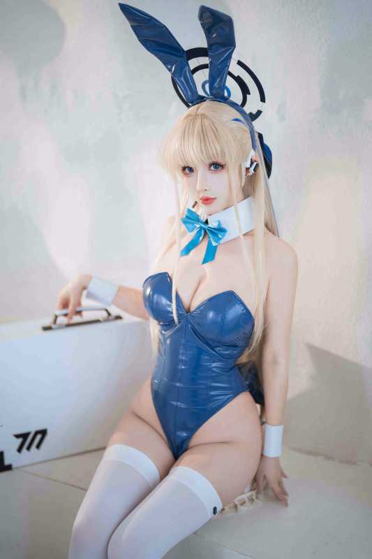 Xrioko凉凉子 碧蓝档案xTOKI兔兔 [43P+10V/1.18G]-福利岛