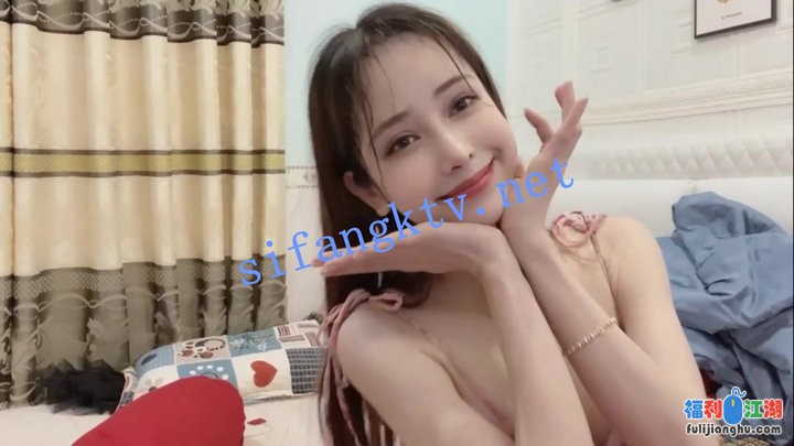 [网红直播]
[资源详情]
女神尺度再度升级~【anna102】100%初恋感觉~黑牛道具~自慰大秀【6G】-福利吧