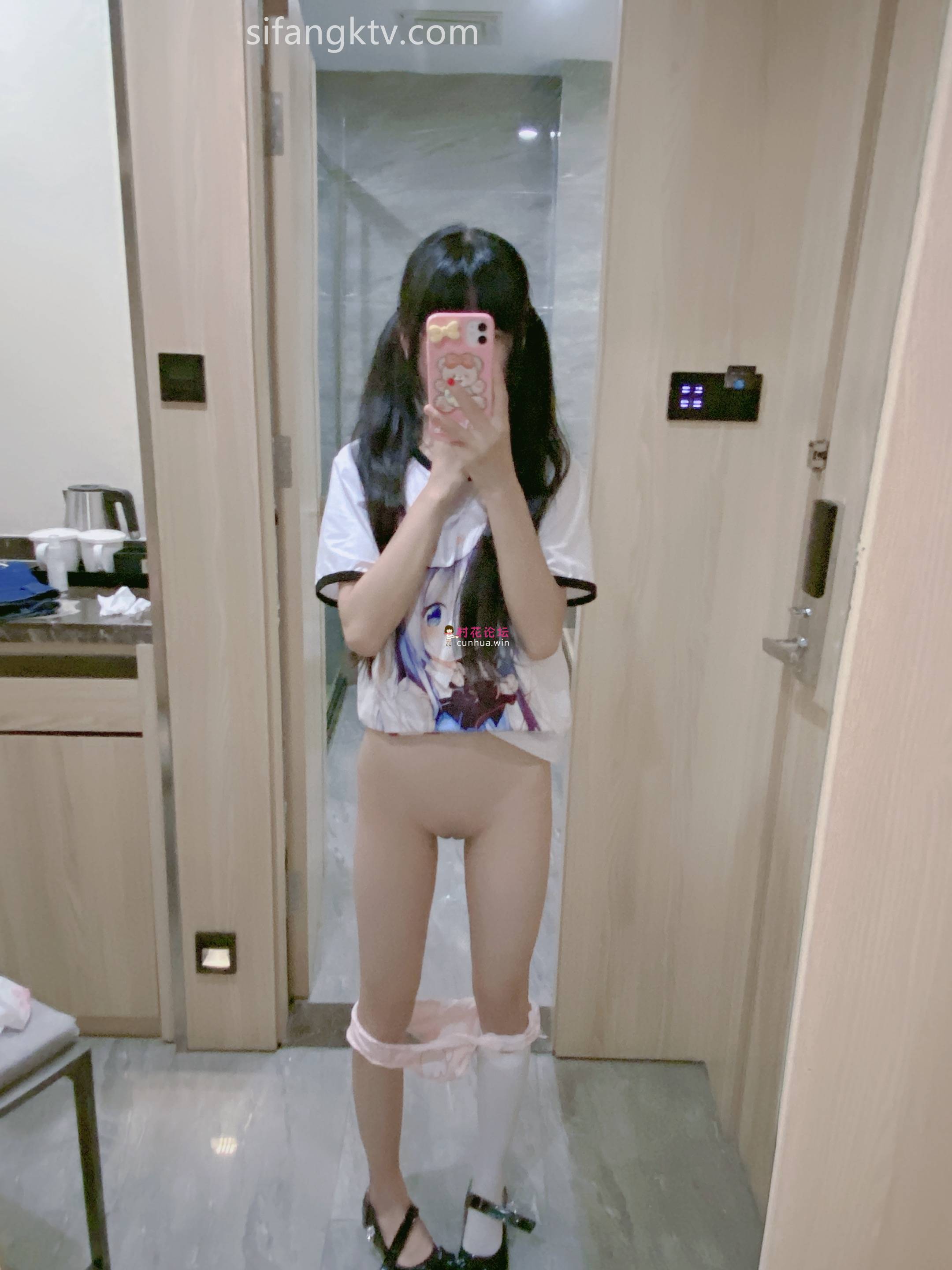 【百度盘】福利姬吃掉瑶瑶2.43g 13v-福利岛