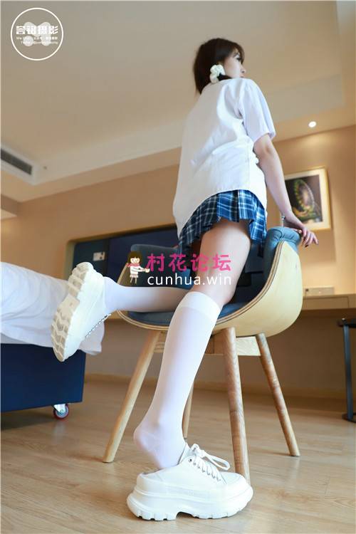 格子超短裙白丝美腿学妹[95P+1V/1G 百度网盘]-福利岛