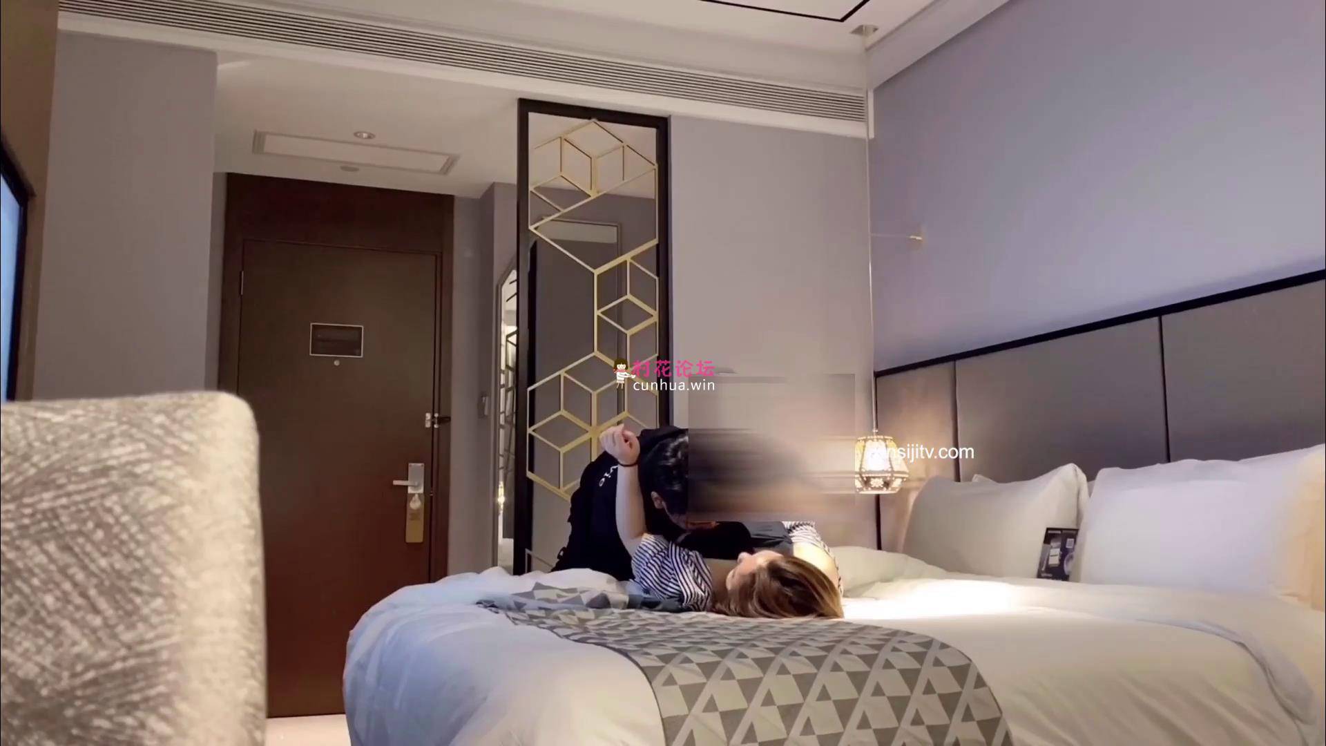 强推少妇，开始还扭扭捏捏，强上干到捂脸爽哭[1V+187M][百度盘]-福利岛