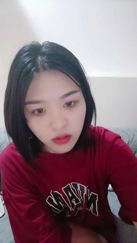 黑丝长腿可爱小嫩妹 小嘉睡不着 18小时合集 [17V/19.2G]-福利岛