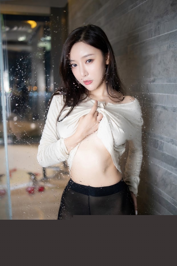 [YouMi尤蜜荟]
VOL.555 王馨瑶yanni[73+1P／649MB]-福利吧