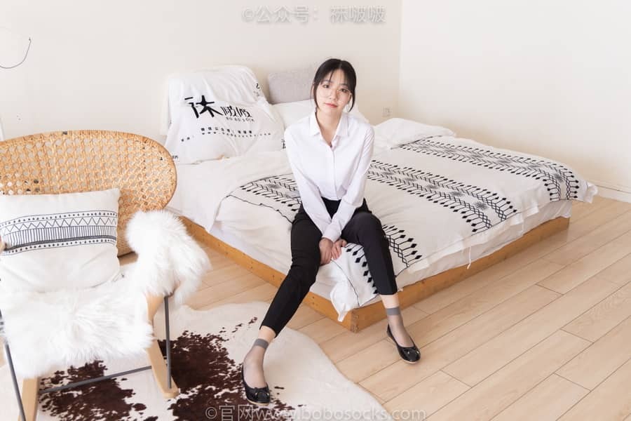 [BoBoSocks袜啵啵] NO.085 小甜豆-平底鞋、短灰丝、短肉丝 [140P1V6.65G]-福利岛