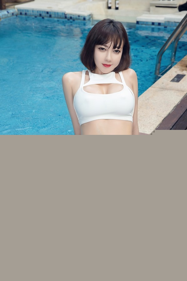 [XIUREN秀人网]
[XIUREN秀人网] [XIUREN秀人网]2021.11.22 VOL.4249 果儿Victoria[40+1P／501MB]-福利吧