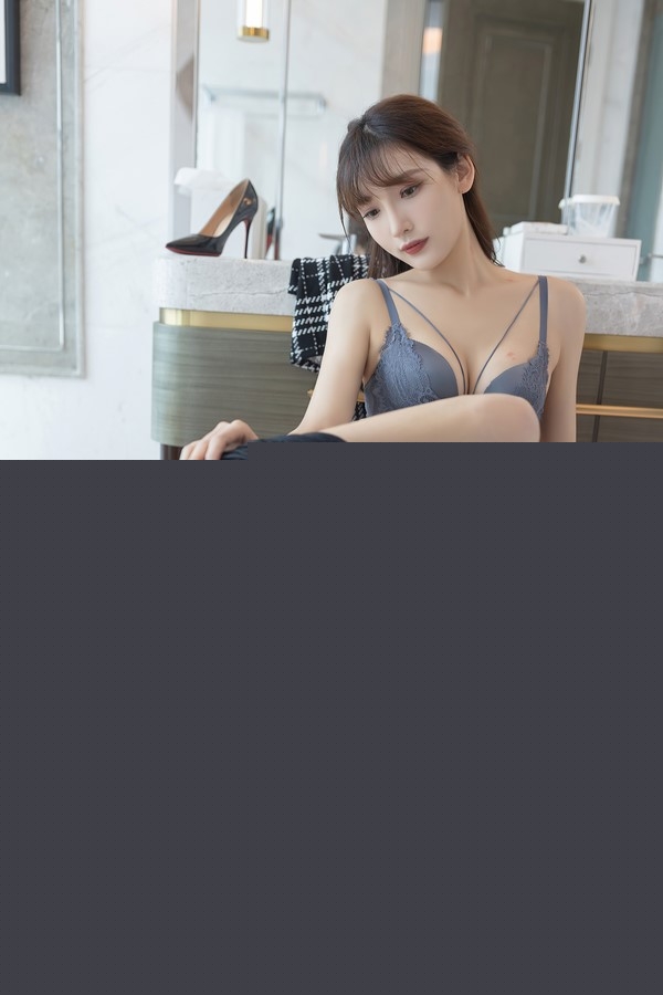 [XIUREN秀人网]
[XIUREN秀人网] [XIUREN秀人网]2021.12.02 VOL.4292 陆萱萱[88+1P／777MB]-福利吧