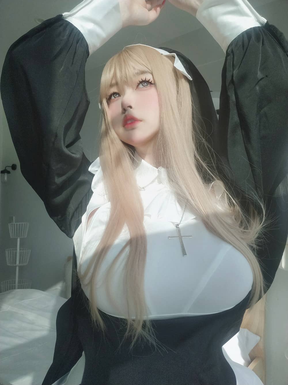 女主K – 修女 [80P307M]-福利岛