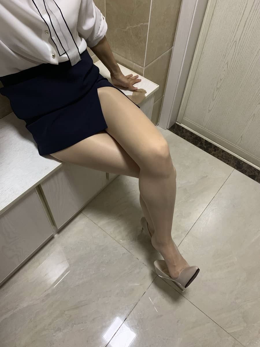 博主@Get_it_riri – 丝袜套图 [1012P6V4G]-福利岛