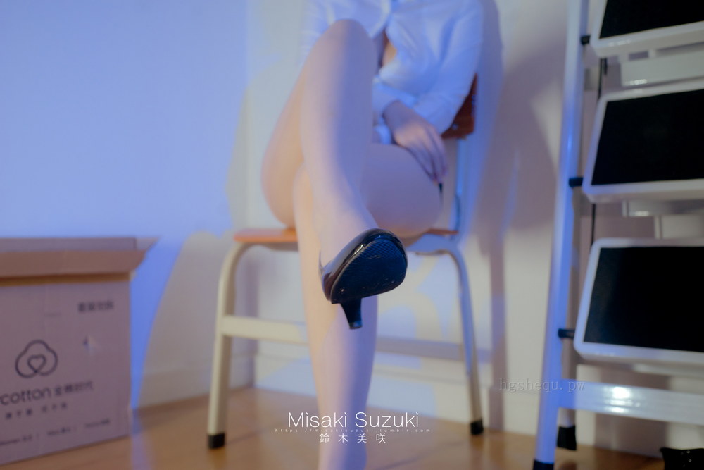 铃木美咲 – 骚话女教师 [39P1V1.1G]-福利岛