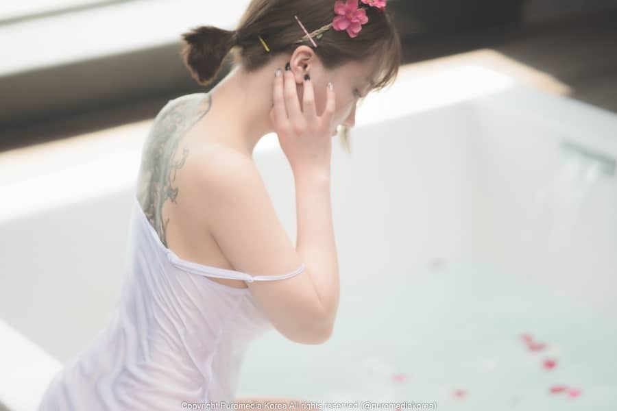 Pure Media Vol.95 Son Ye-Eun (손예은) [103P944M]
