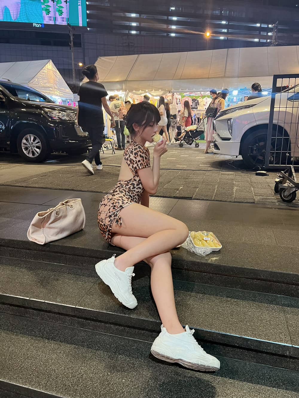 乐摄图就是阿朱啊 - 4月微密圈 [111P6V235M]预览图2