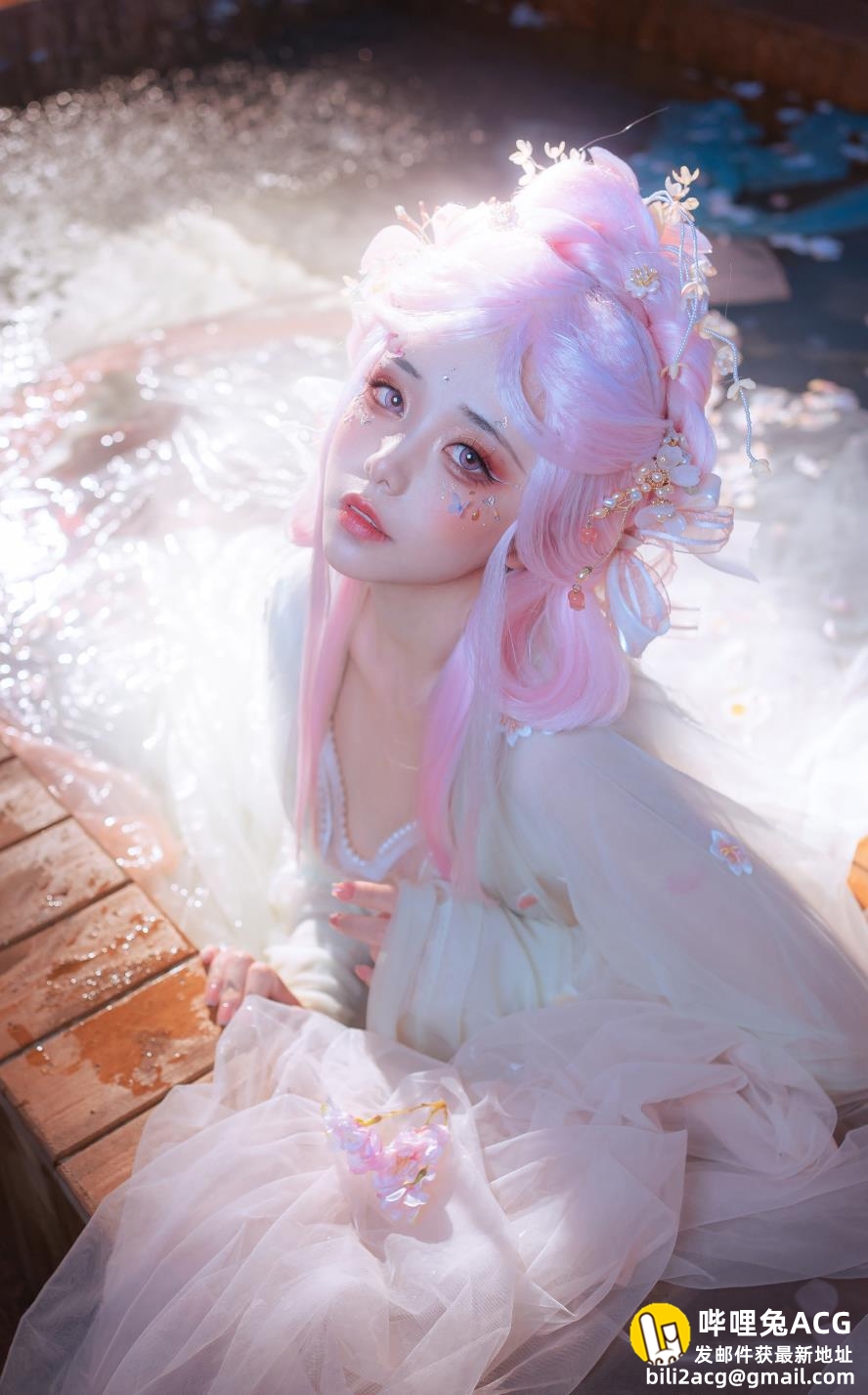 [Cosplay] Cos爆机少女『喵小吉』十月新作《临江仙》超美幻风 [2v+81p+2.4G]-福利吧