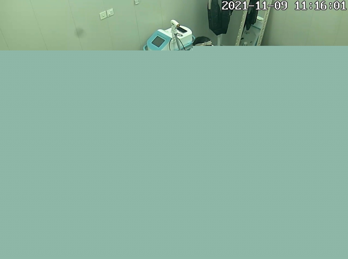 [360]
[资源详情]
国内美容院偷拍 6V【2.8G】-福利吧