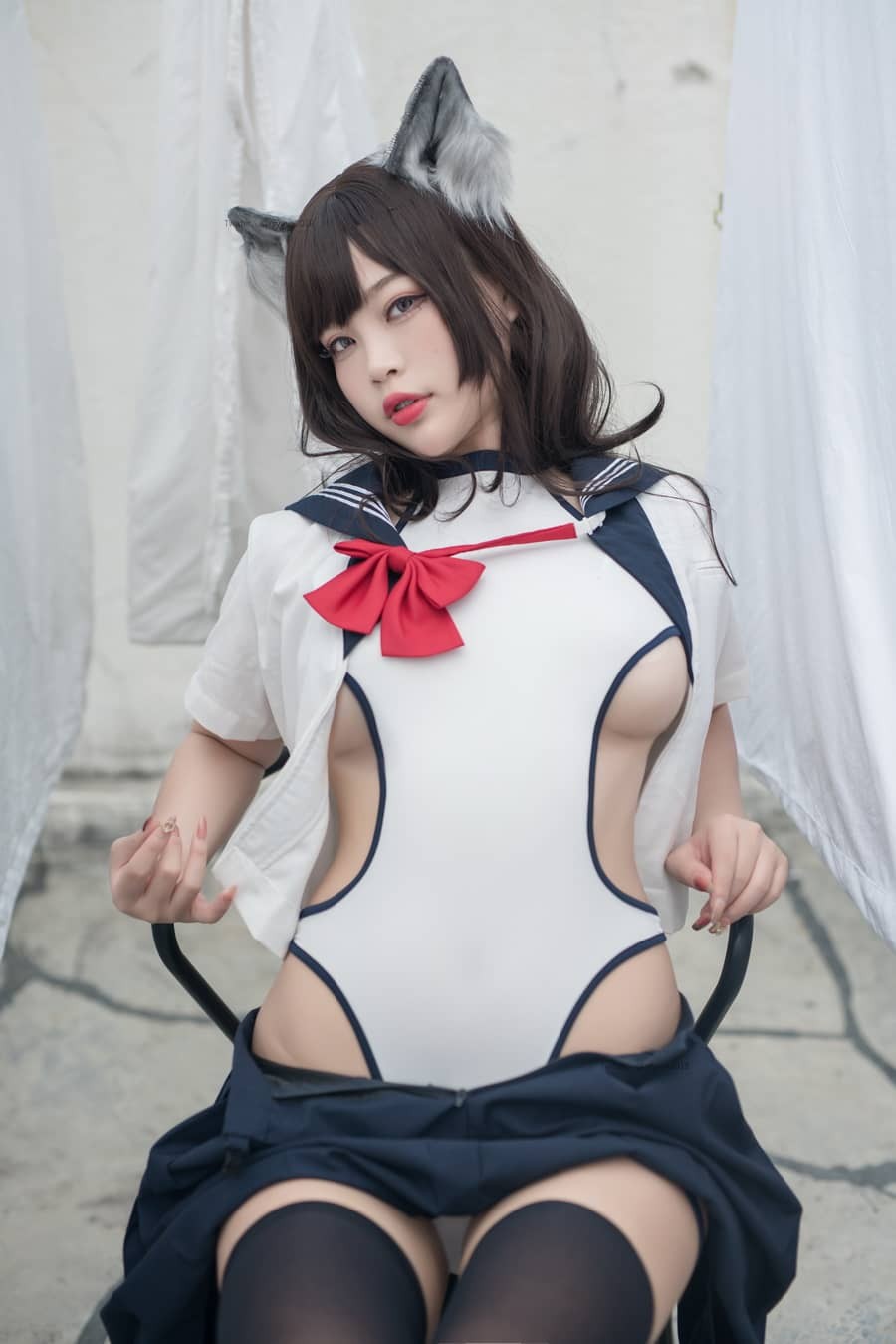 白烨 - Vol.044 魅惑狼姐姐-室外 [63P11V1.93G]