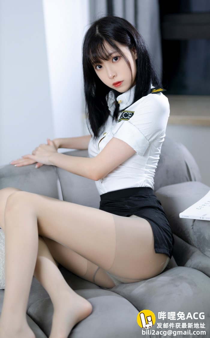 [Cosplay] 动漫博主@许岚LAN 灰丝制服 [40P/516MB]-福利吧