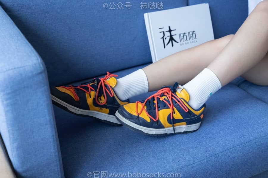 [BoBoSocks袜啵啵] NO.009 果冻-耐克板鞋、白棉袜、裸足 [130P1V5.84G]-福利岛
