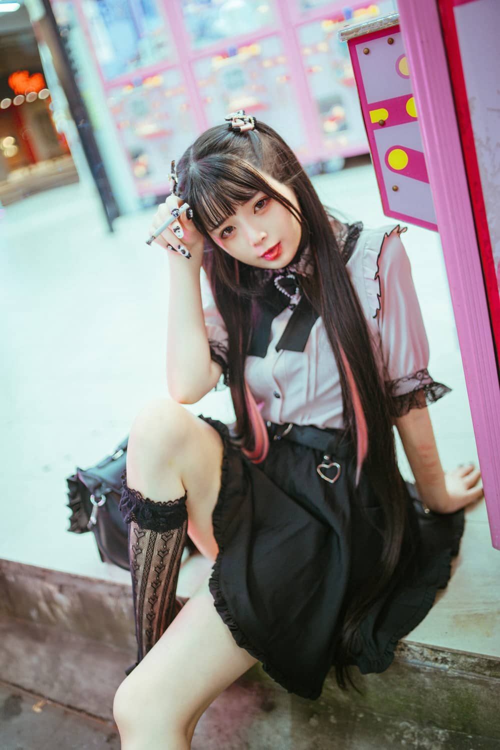 落落Raku – Night LiLy 神待ち少女 [88P1V1.25G]-福利岛